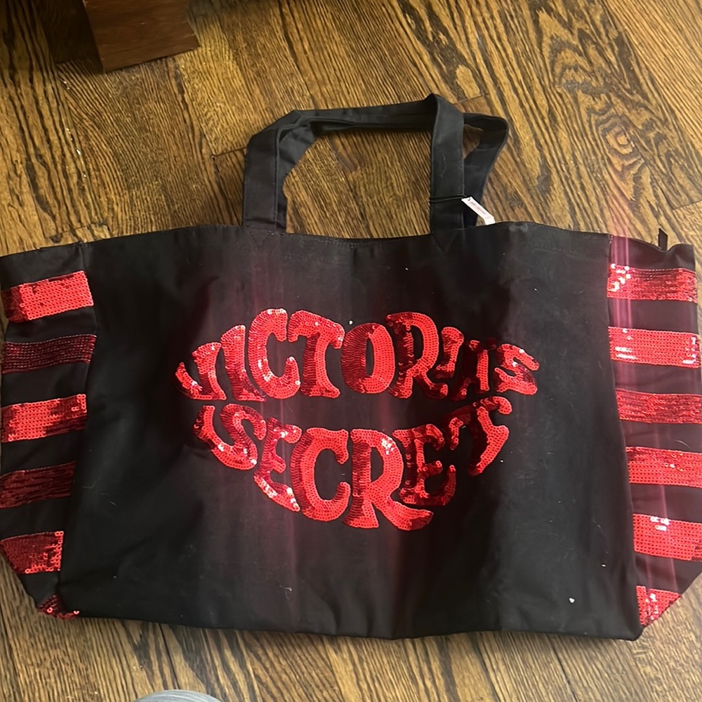 Victoria secret tote bag